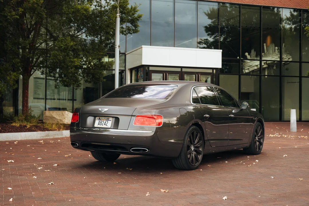 2018 Bentley Continental Flying Spur - Image 21 of 31