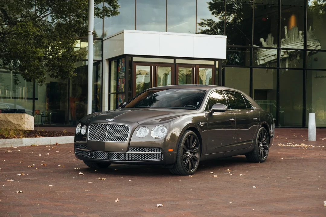 2018 Bentley Continental Flying Spur - Image 9 of 31