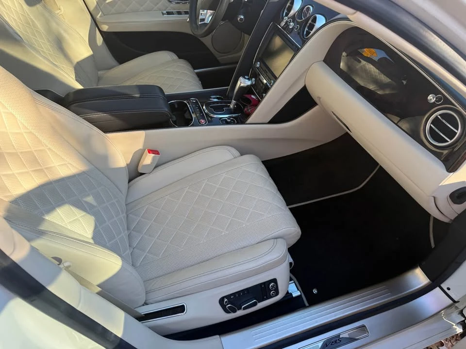 2018 Bentley Continental GT V8 2nd Gen - Image 9 of 10