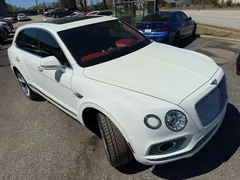 2018 Bentley Bentayga - Image 3 of 14