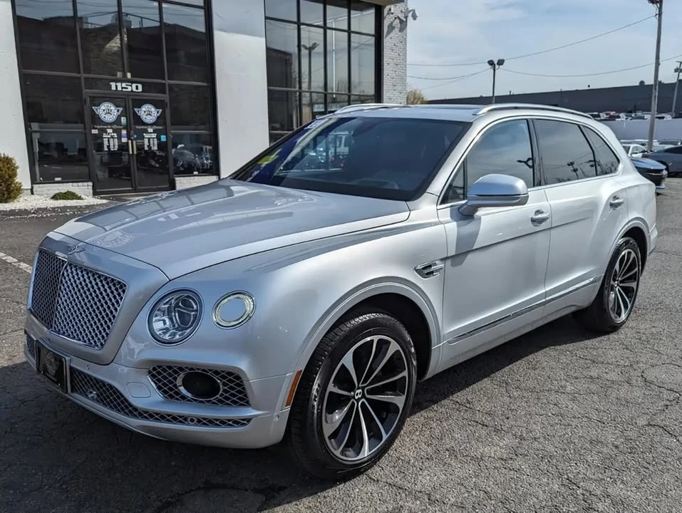 2018 Bentley Bentayga - Image 2 of 20