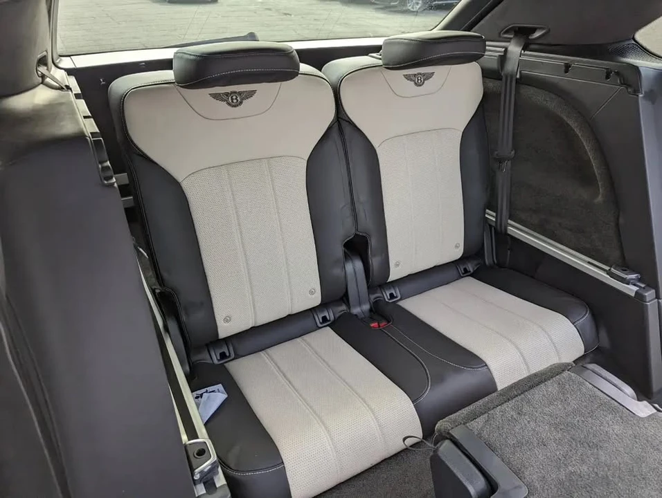 2018 Bentley Bentayga - Image 18 of 20