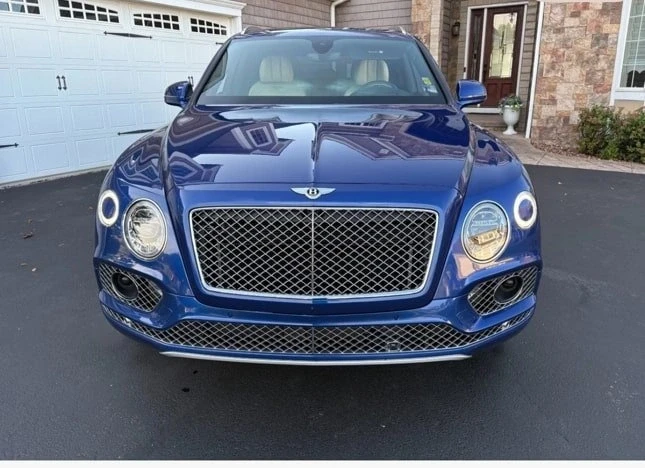 2018 Bentley Bentayga - Image 11 of 14