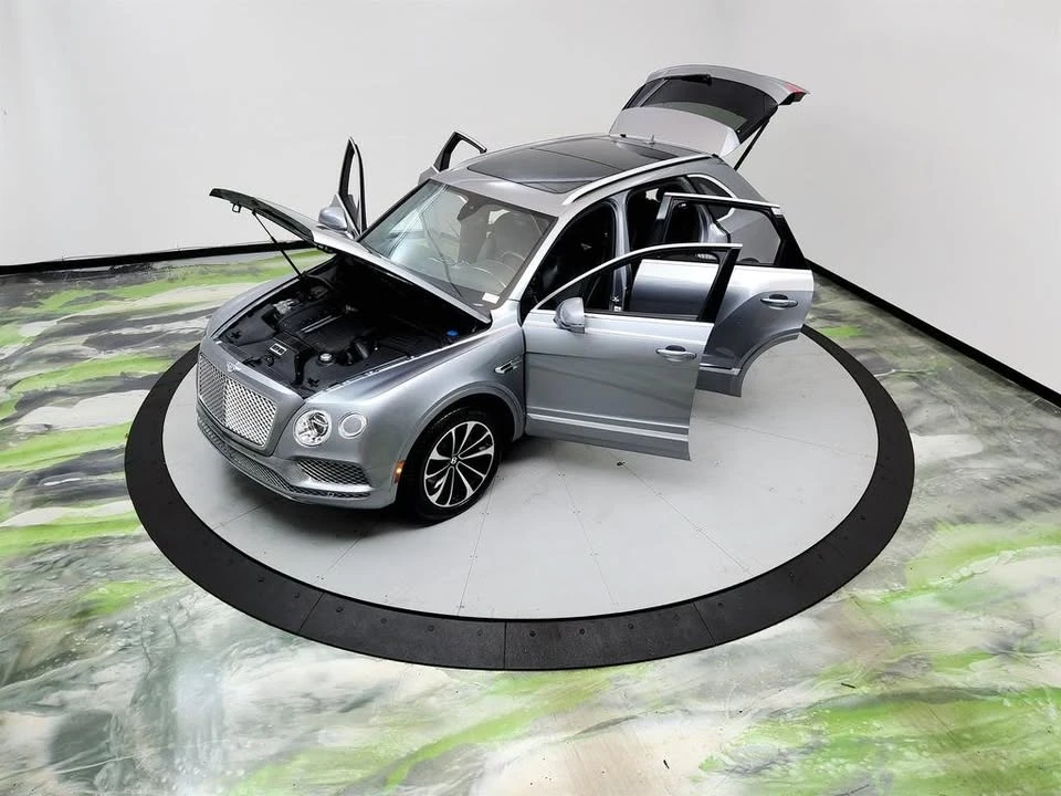 2018 Bentley Bentayga - Image 16 of 19
