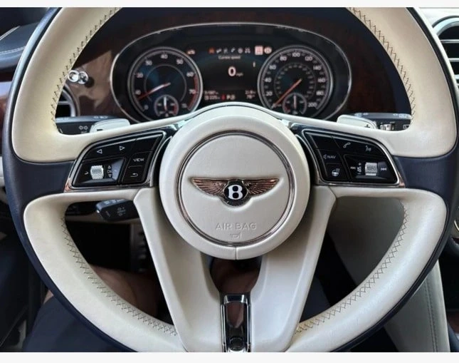 2018 Bentley Bentayga - Image 5 of 14