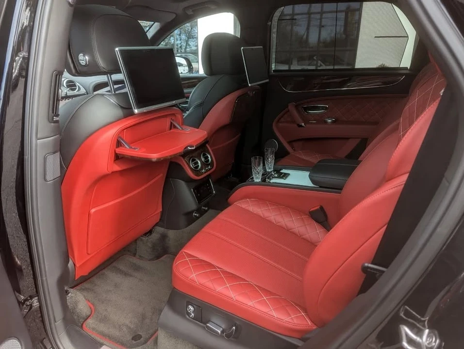 2018 Bentley Bentayga - Image 14 of 20