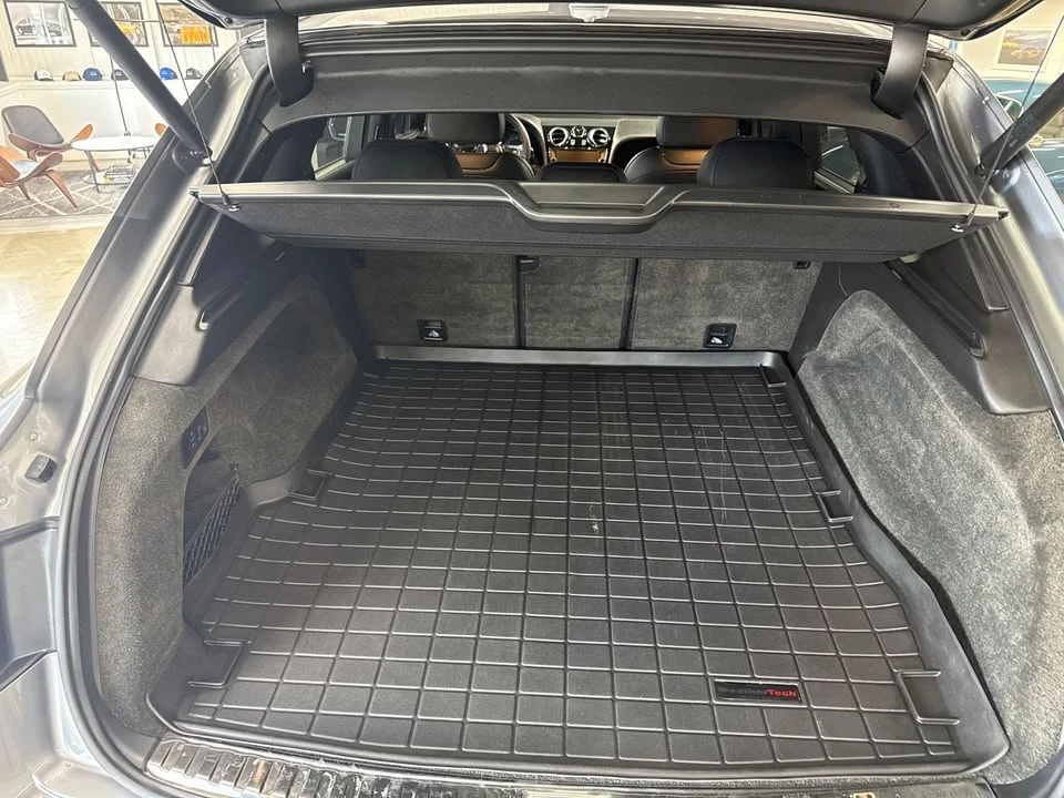 2018 Bentley Bentayga - Image 18 of 20