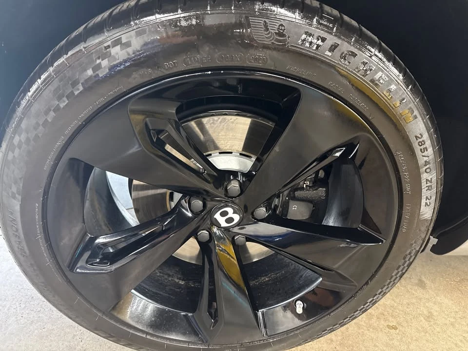 2018 Bentley Bentayga - Image 7 of 20