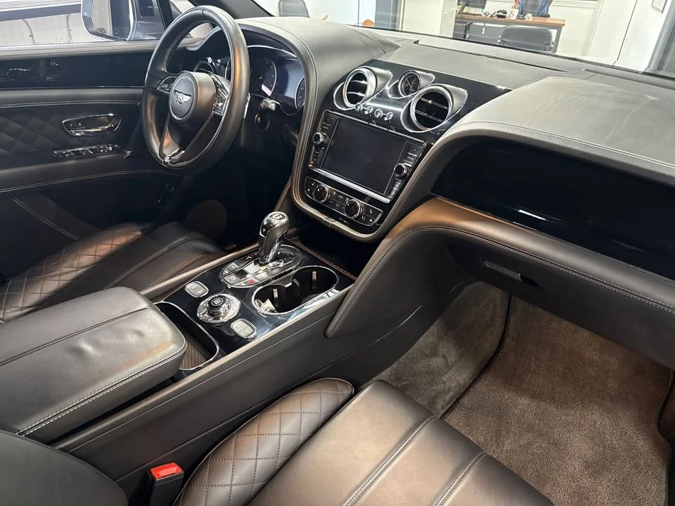 2018 Bentley Bentayga - Image 14 of 20