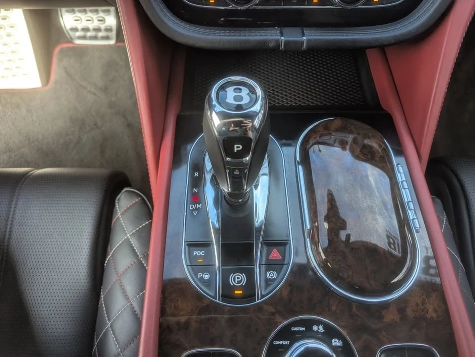 2018 Bentley Bentayga - Image 11 of 20