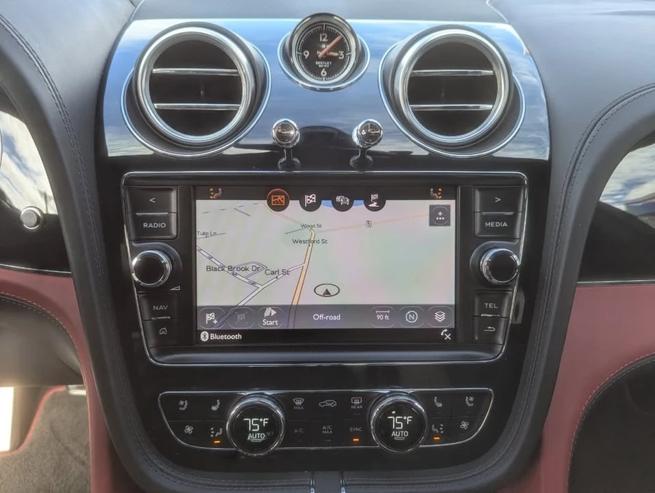 2018 Bentley Bentayga - Image 10 of 20