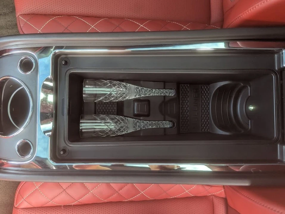 2018 Bentley Bentayga - Image 17 of 20