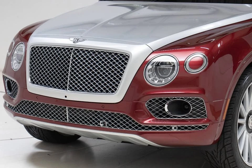 2018 Bentley Bentayga - Image 9 of 19