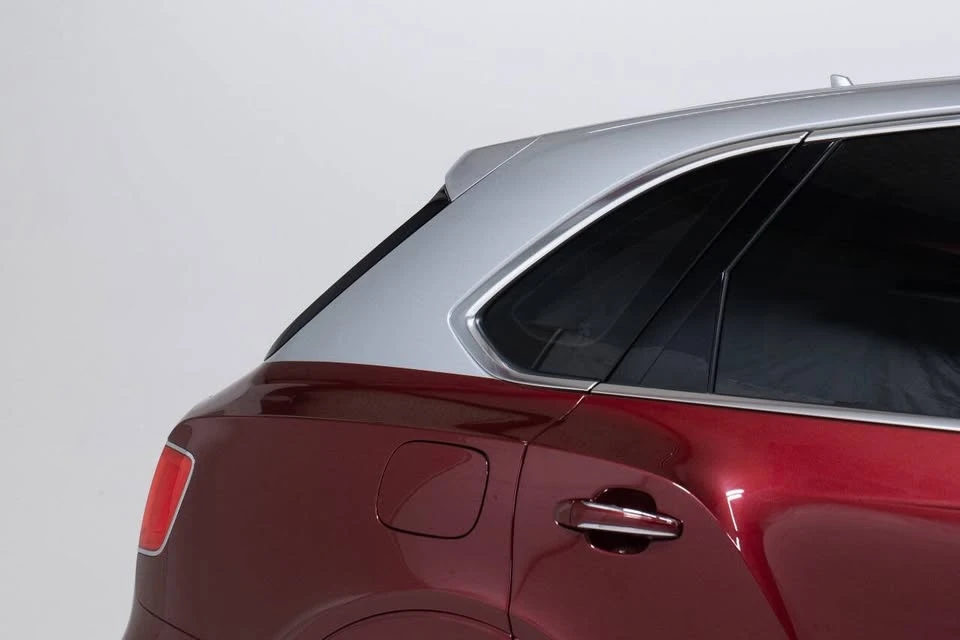 2018 Bentley Bentayga - Image 12 of 19