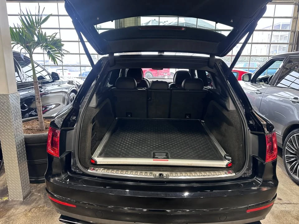 2018 Bentley Bentayga - Image 7 of 7