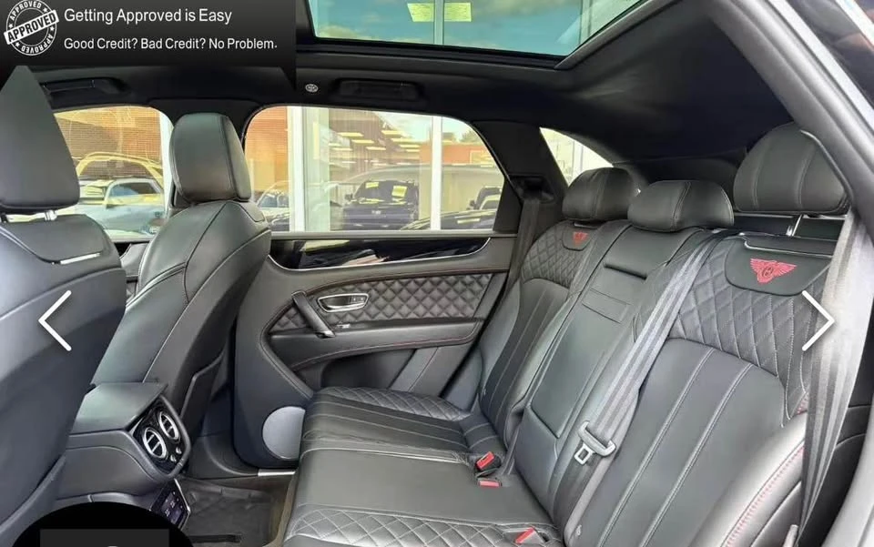 2017 Bentley Bentayga - Image 11 of 14