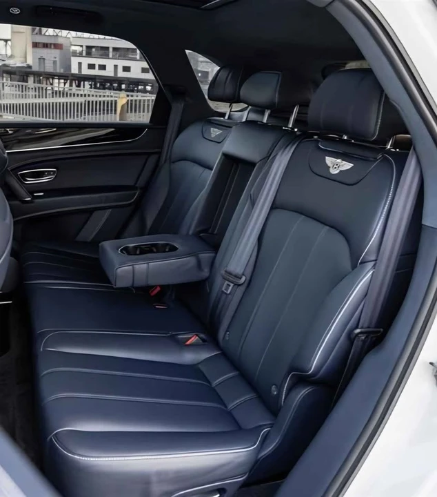 2018 Bentley Bentayga - Image 6 of 8