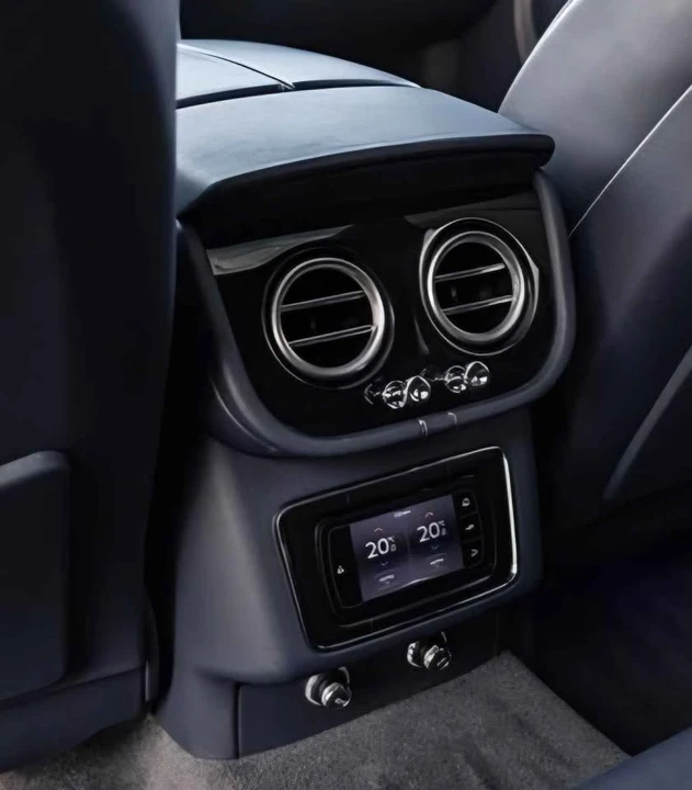 2018 Bentley Bentayga - Image 7 of 8