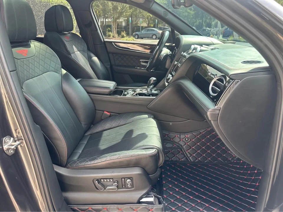 2018 Bentley Bentayga - Image 15 of 21