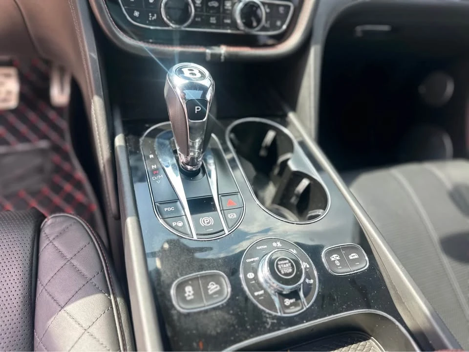 2018 Bentley Bentayga - Image 11 of 21