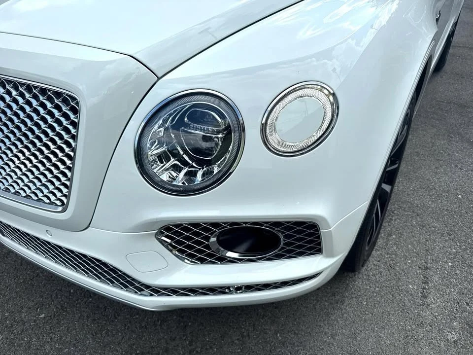 2018 Bentley Bentayga - Image 12 of 20