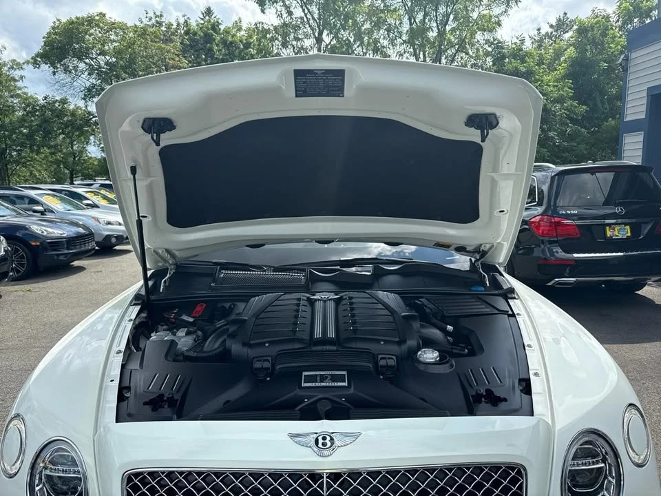 2018 Bentley Bentayga - Image 19 of 20