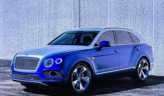 2018 Bentley Bentayga - Image 2 of 6