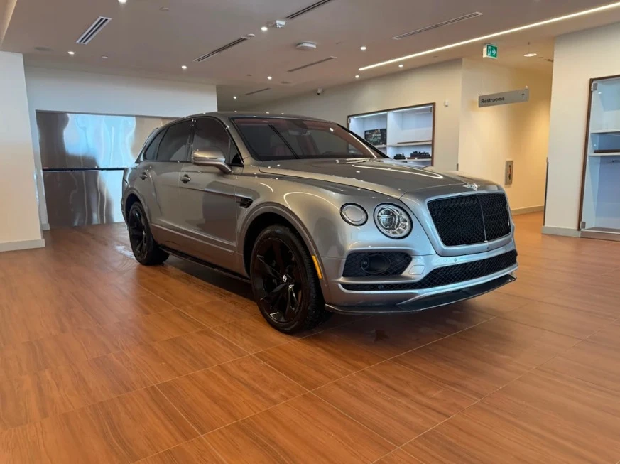 2018 Bentley Bentayga - Image 6 of 12