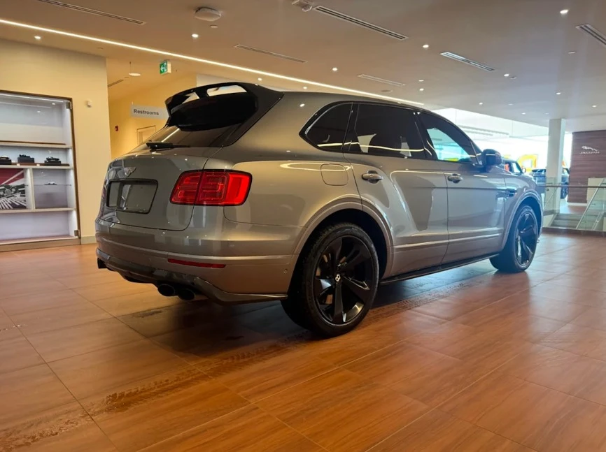 2018 Bentley Bentayga - Image 4 of 12