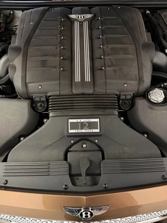 2018 Bentley Bentayga - Image 4 of 11