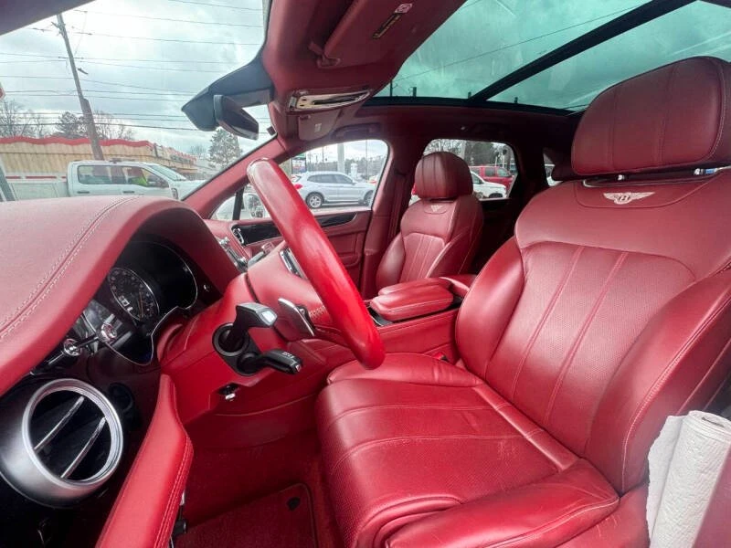 2018 Bentley Bentayga - Image 4 of 5