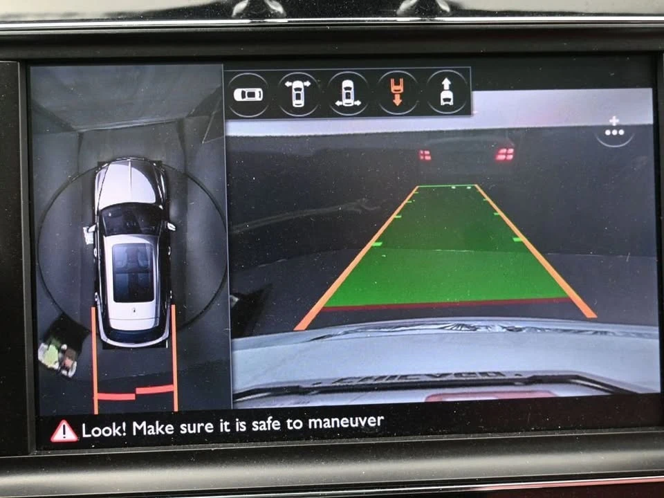 2018 Bentley Bentayga - Image 15 of 20