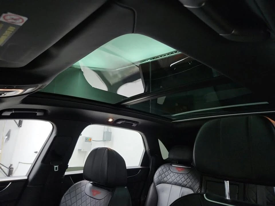 2018 Bentley Bentayga - Image 15 of 20