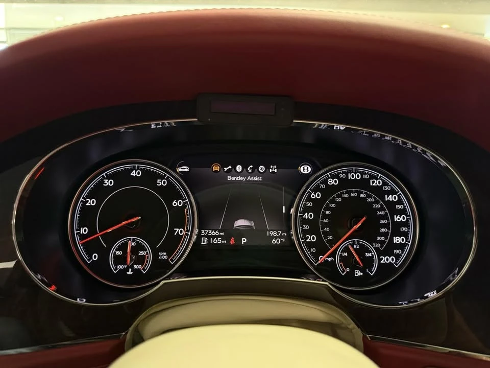 2018 Bentley Bentayga - Image 14 of 20