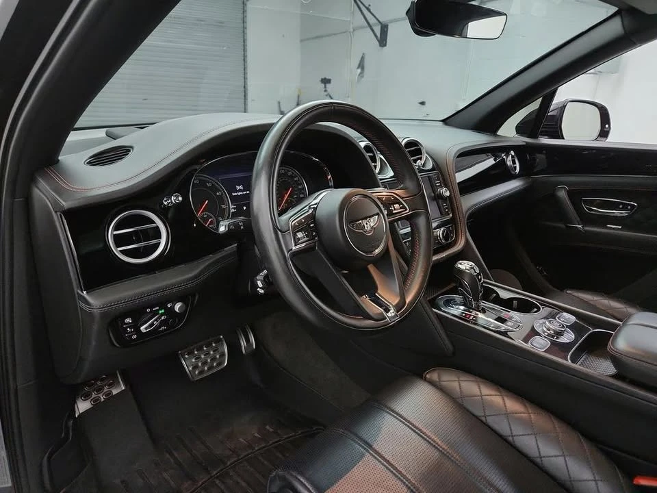 2018 Bentley Bentayga - Image 13 of 20