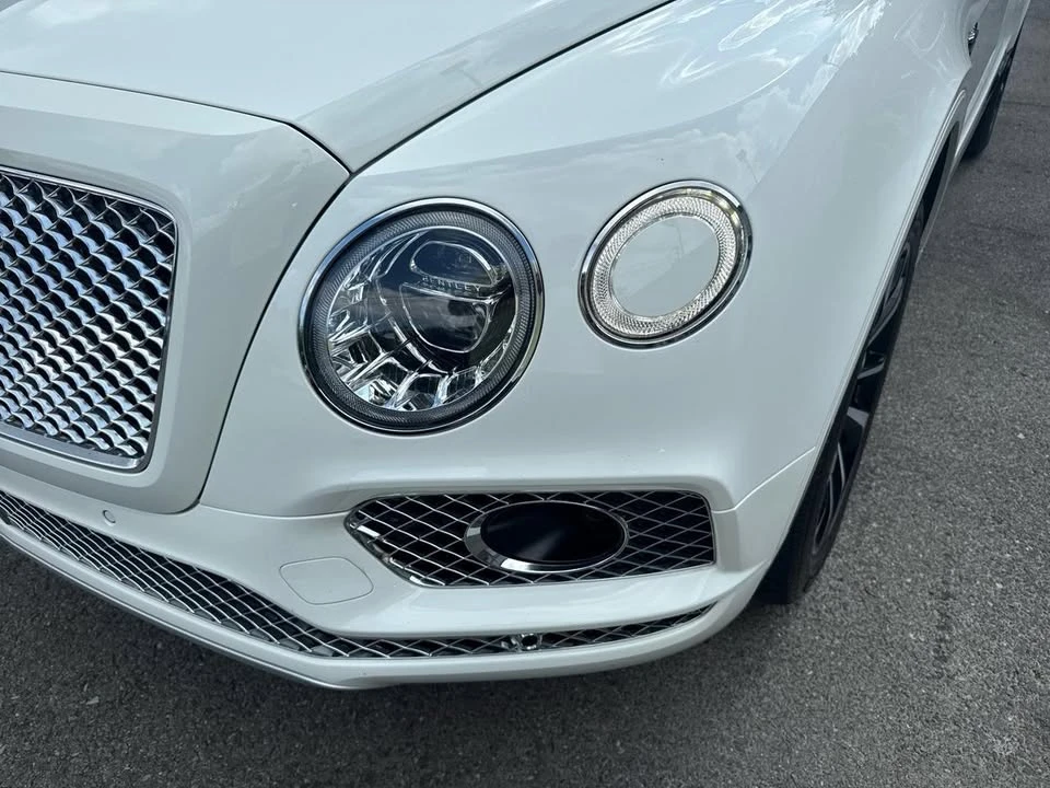 2018 Bentley Bentayga - Image 12 of 20