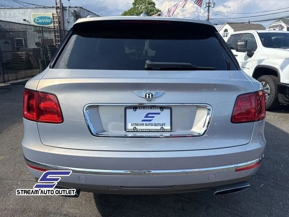 2018 Bentley Bentayga - Image 9 of 20