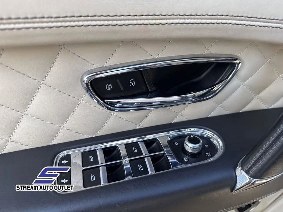 2018 Bentley Bentayga - Image 14 of 20