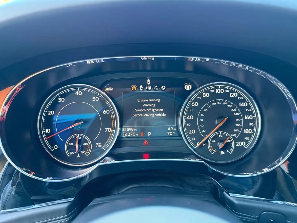 2018 Bentley Bentayga - Image 12 of 15