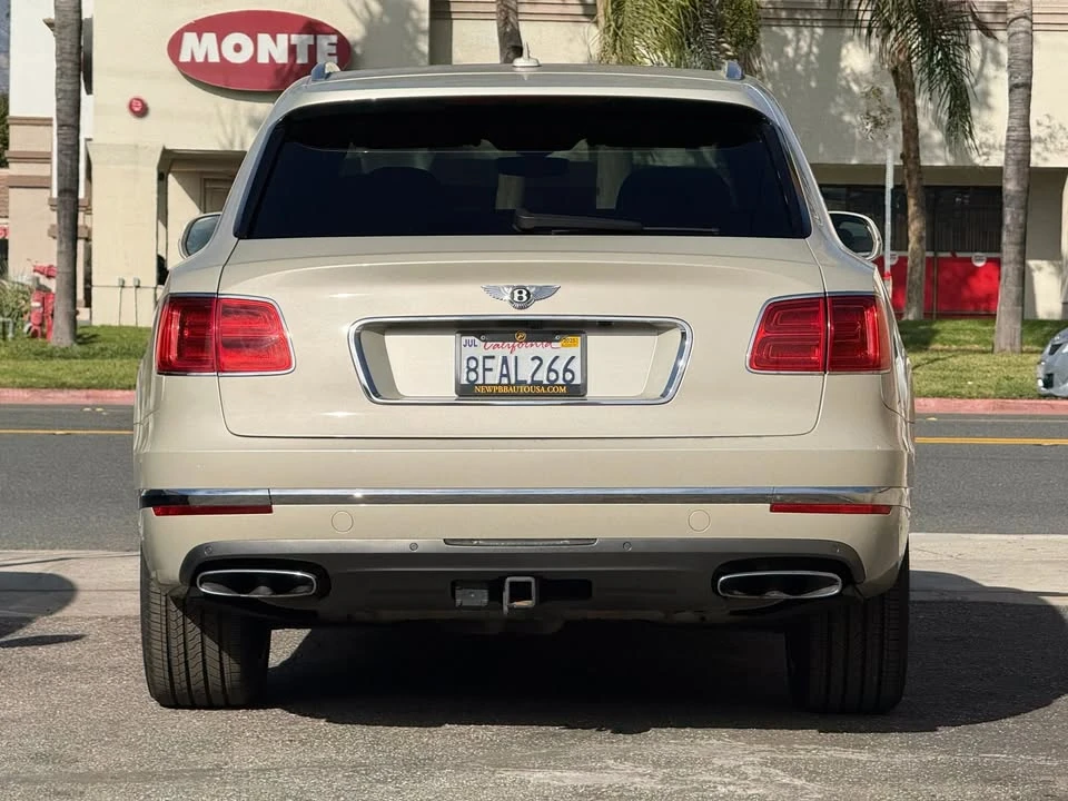 2018 Bentley Bentayga - Image 5 of 15