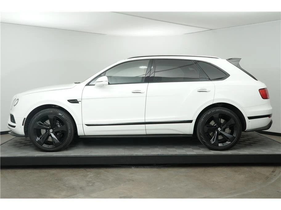 2018 Bentley Bentayga - Image 2 of 12