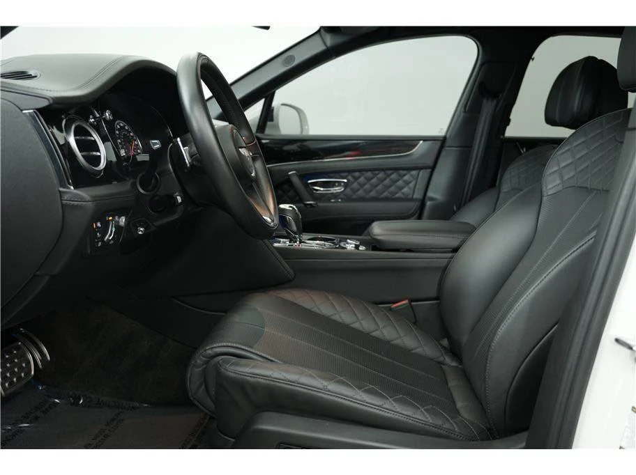 2018 Bentley Bentayga - Image 10 of 20