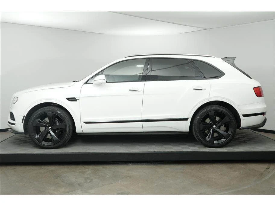 2018 Bentley Bentayga - Image 2 of 20
