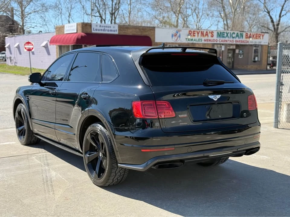 2018 Bentley Bentayga - Image 5 of 17