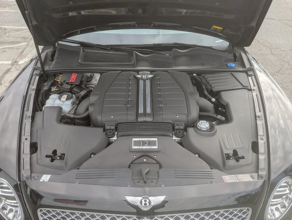 2018 Bentley Bentayga - Image 19 of 20