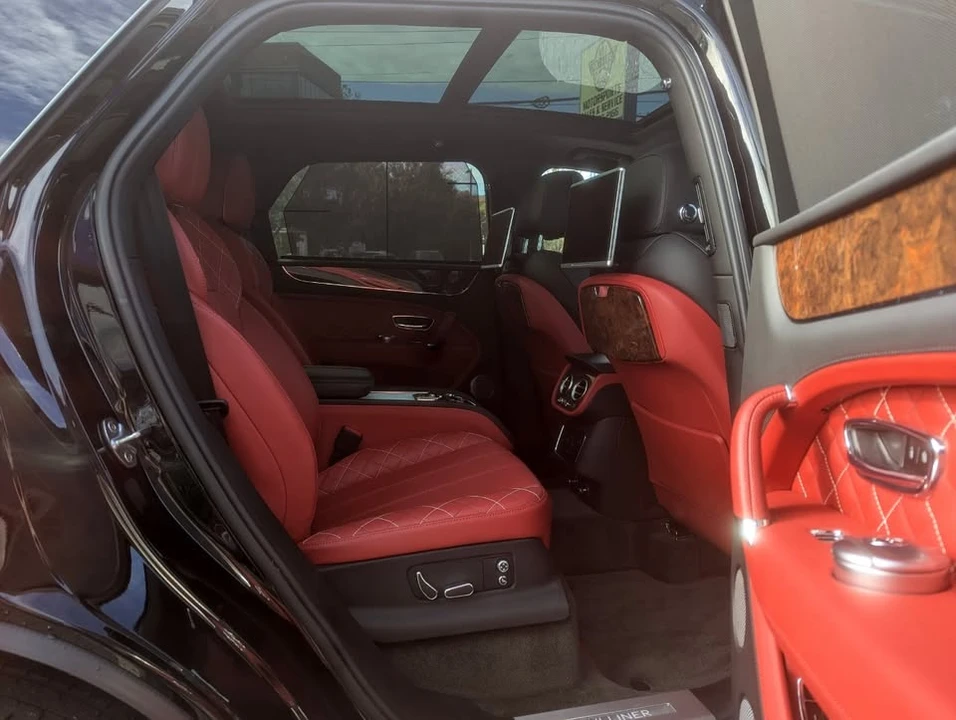 2018 Bentley Bentayga - Image 14 of 20