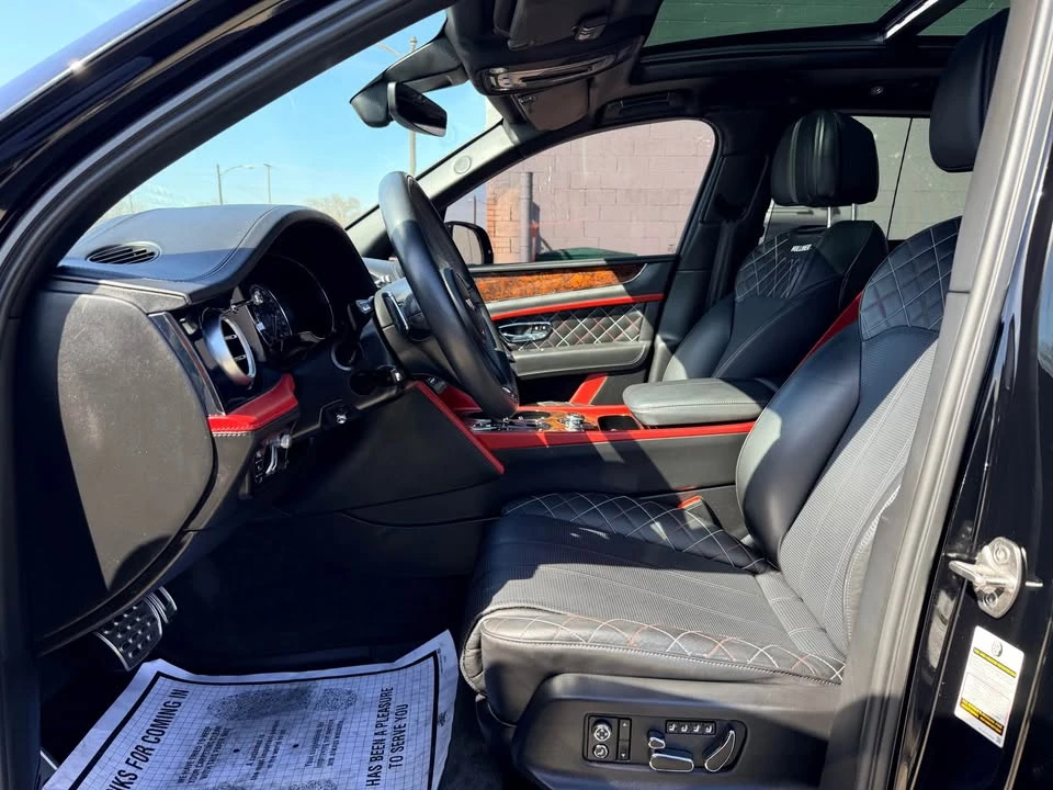 2018 Bentley Bentayga - Image 9 of 19