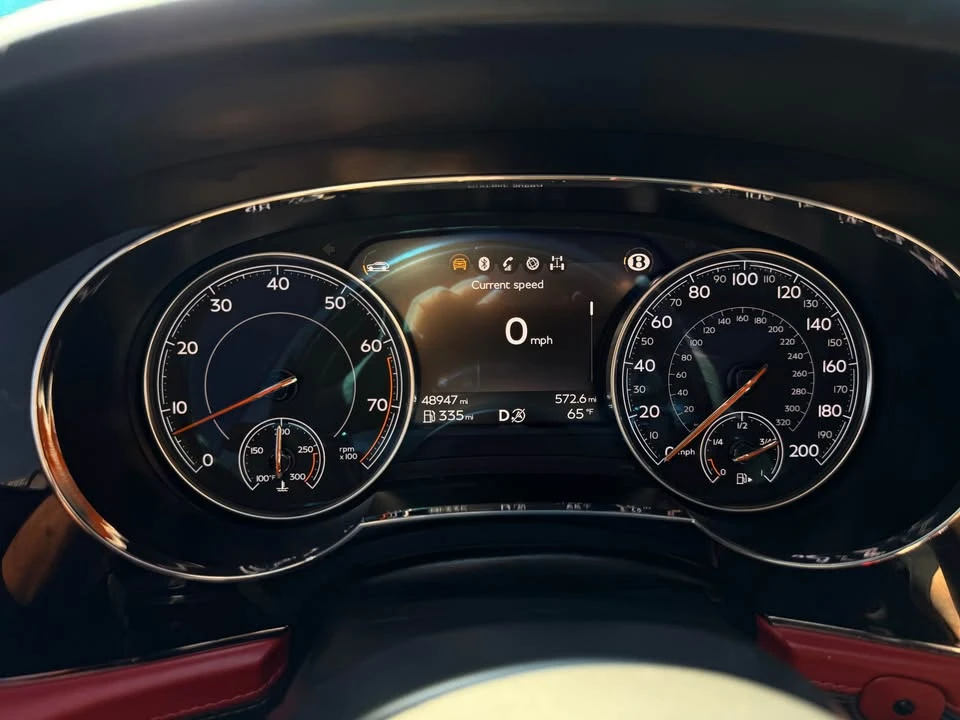 2018 Bentley Bentayga - Image 18 of 19