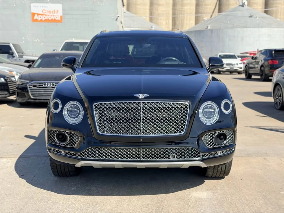 2018 Bentley Bentayga - Image 2 of 19