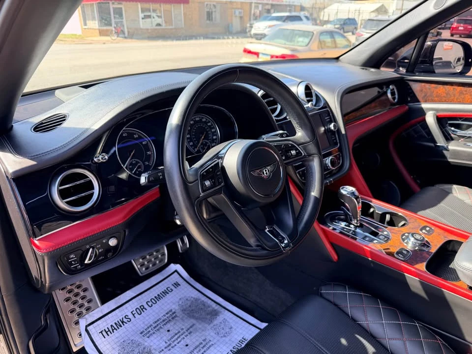 2018 Bentley Bentayga - Image 10 of 19